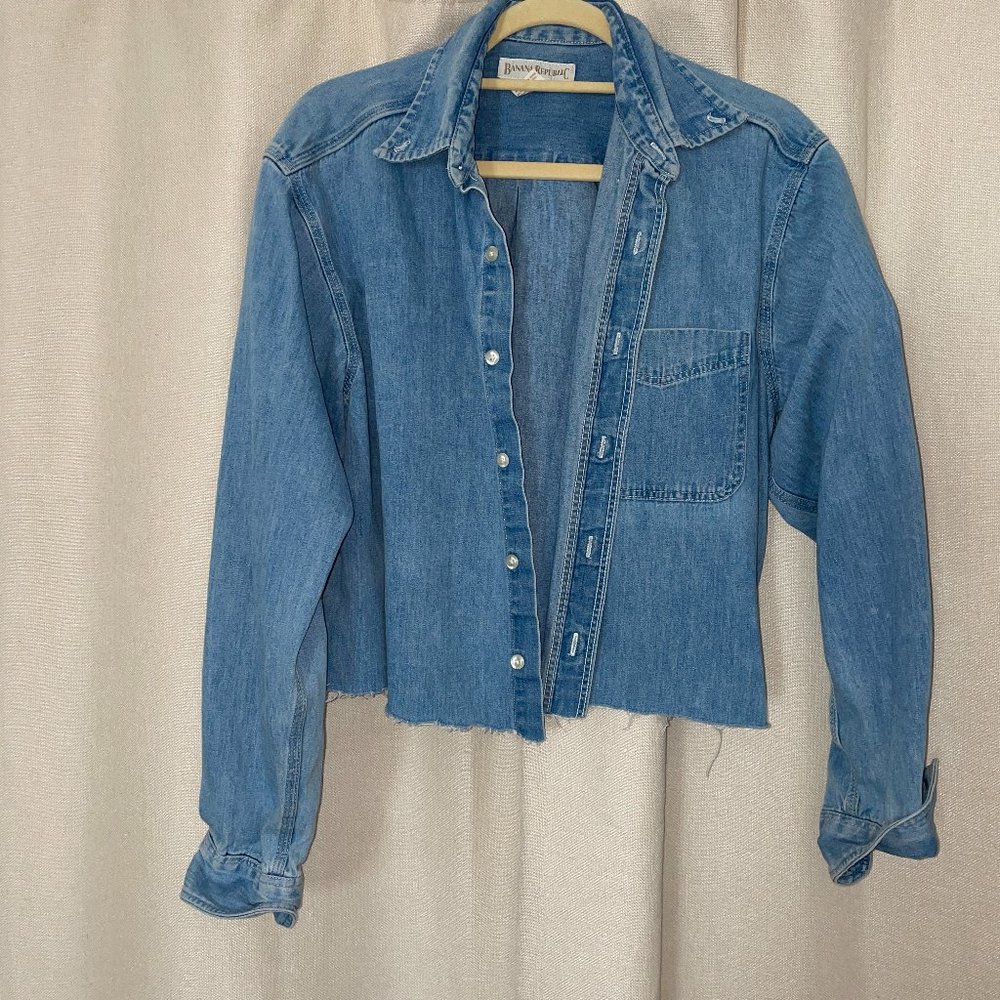 Vintage cropped Banana Republic Denim Shirt